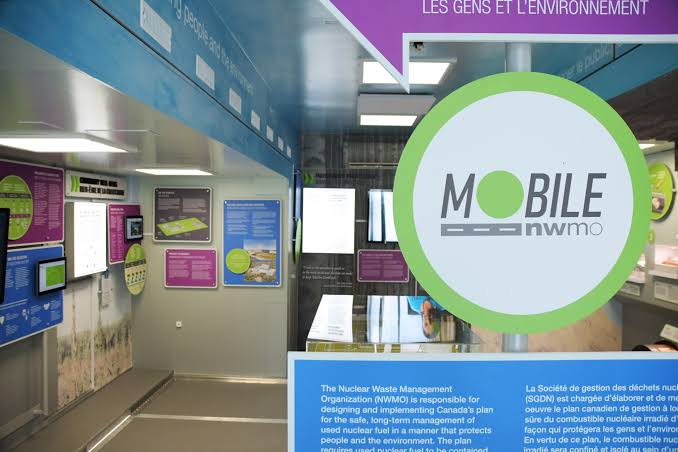 mobile-learn-more-centre-nwmo